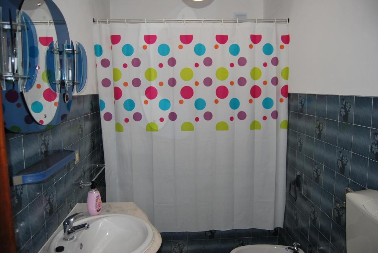 Apartamentos Mota Nazare Bagian luar foto