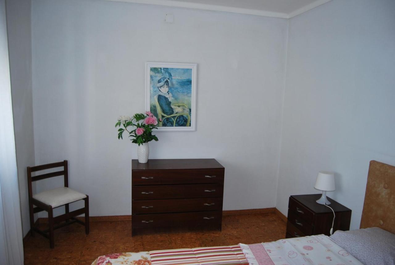 Apartamentos Mota Nazare Bagian luar foto